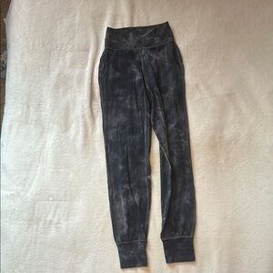 Lululemon Athletica Black and Gray Leggings